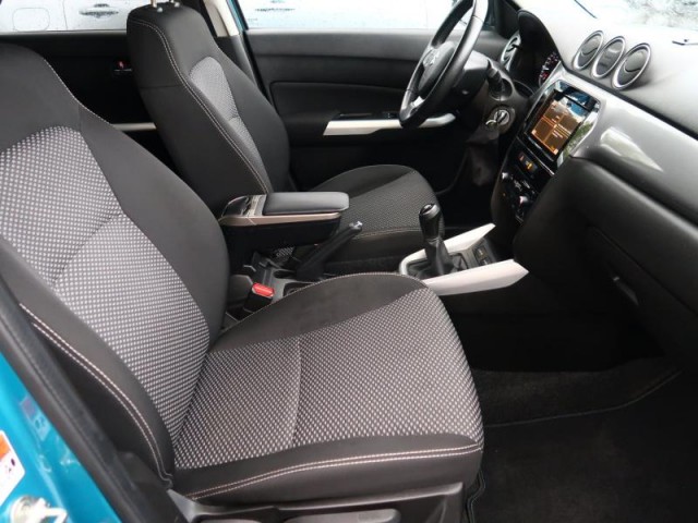 Suzuki Vitara  1.6 VVT Premium