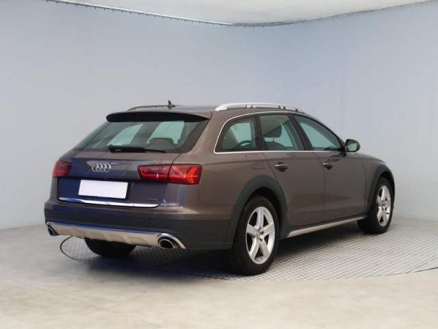 Audi A6 Allroad  3.0 TDI 