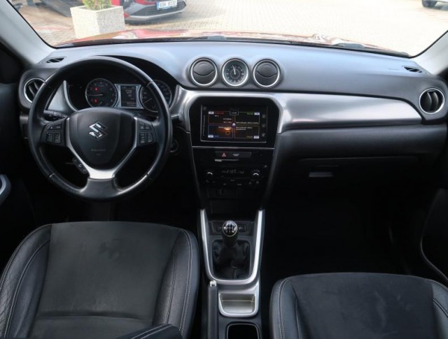 Suzuki Vitara  1.6 VVT 