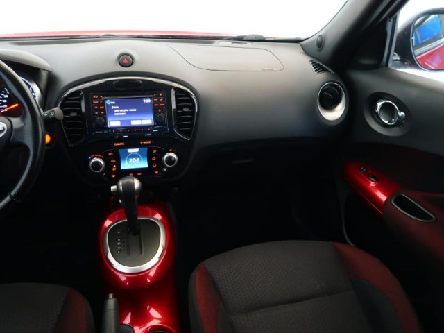 Nissan Juke  1.6 i 