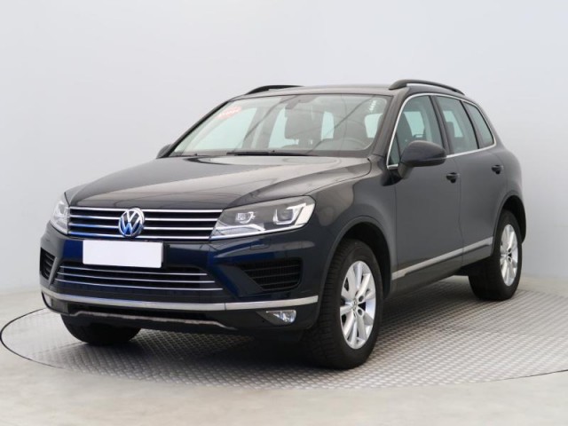 Volkswagen Touareg  3.0 TDI 