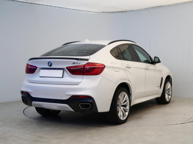 BMW X6  xDrive40d M Paket