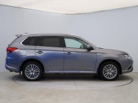 Mitsubishi Outlander  2.4 PHEV 