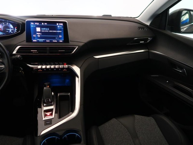 Peugeot 5008  1.5 BlueHDi 