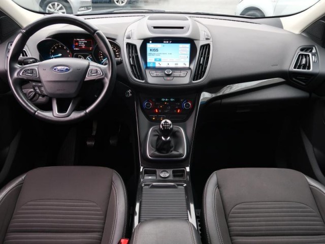 Ford Kuga  1.5 EcoBoost Titanium