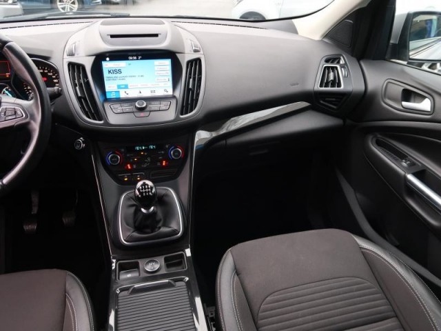 Ford Kuga  1.5 EcoBoost Titanium