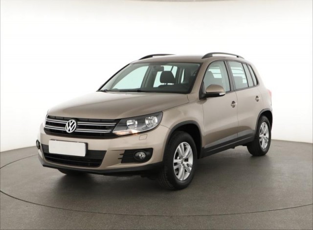 Volkswagen Tiguan  2.0 TDI 