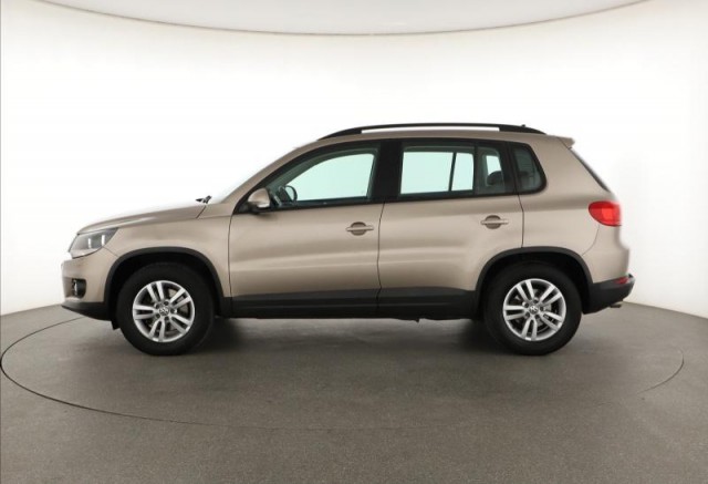 Volkswagen Tiguan  2.0 TDI 