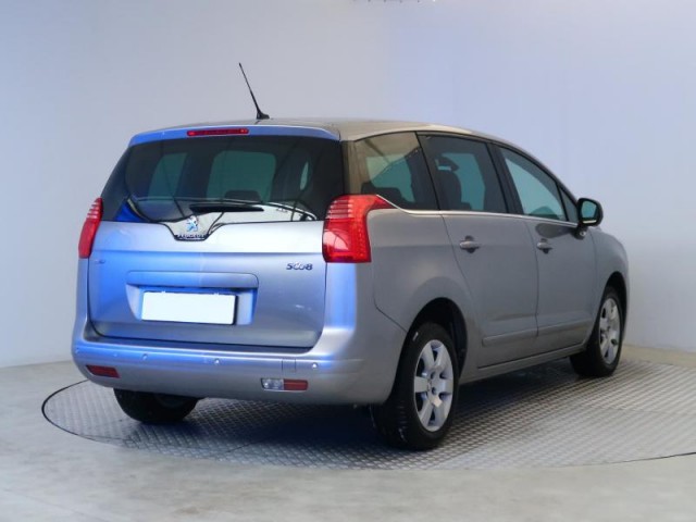 Peugeot 5008  1.6 BlueHDi 