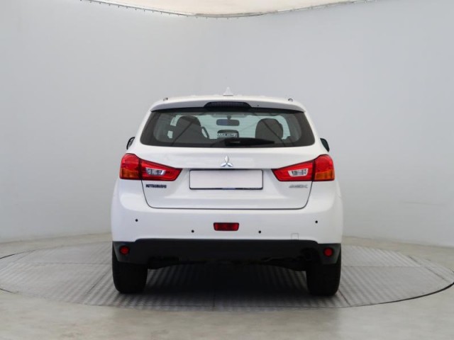 Mitsubishi ASX  1.6 MIVEC Inform