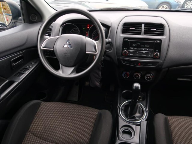 Mitsubishi ASX  1.6 MIVEC Inform