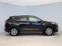 Hyundai Tucson  1.7 CRDi Trikolor