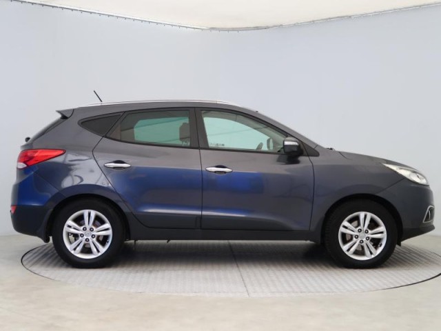 Hyundai ix35  2.0 CRDi 