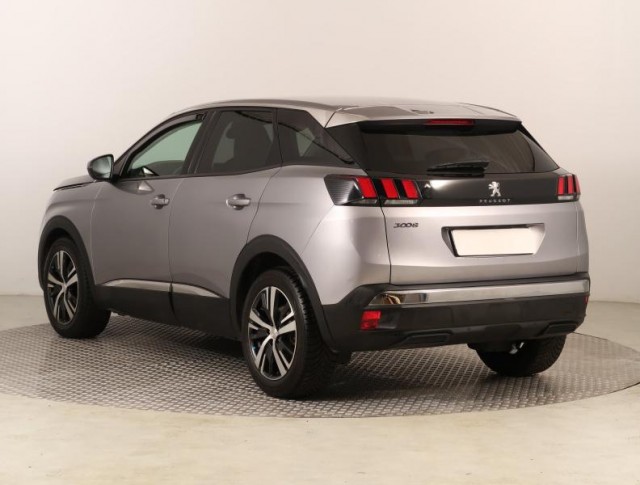 Peugeot 3008  1.2 PureTech 