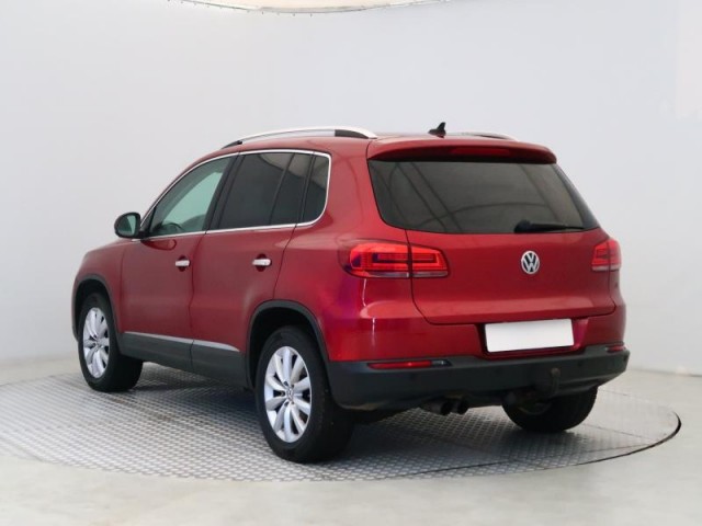 Volkswagen Tiguan  2.0 TDI 