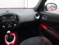 Nissan Juke  1.6 i 