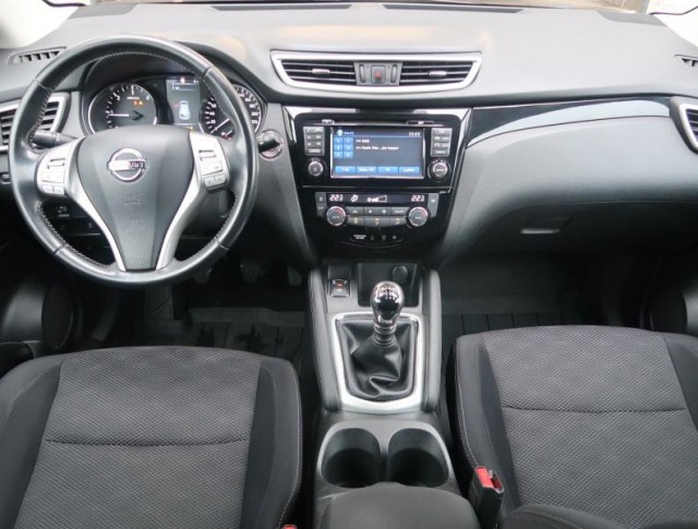 Nissan Qashqai  1.5 dCi 