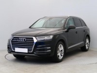 Audi Q7  3.0 TDI S-Line