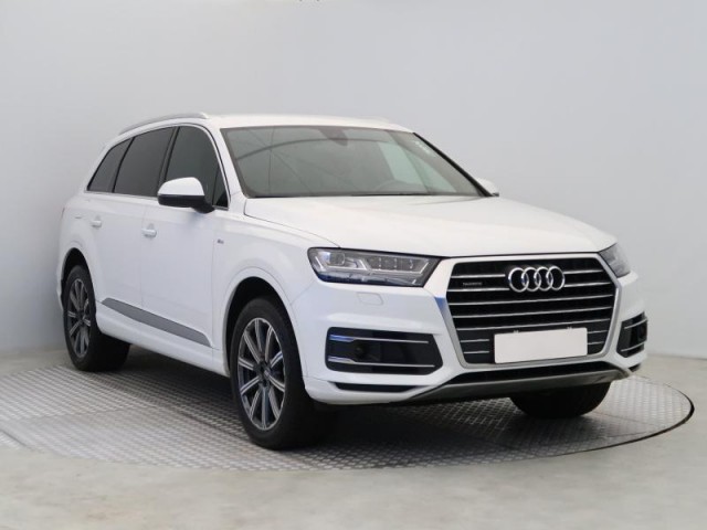 Audi Q7  50 TDI S-Line