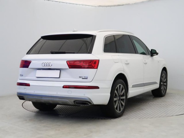 Audi Q7  50 TDI S-Line