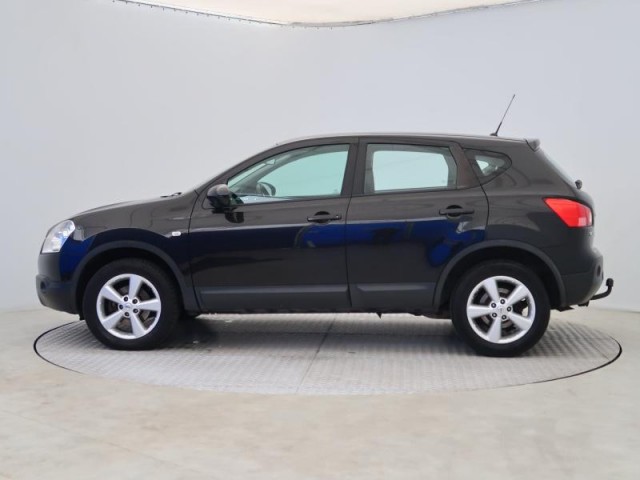 Nissan Qashqai  2.0 dCi 