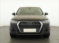 Audi Q7  3.0 TDI 