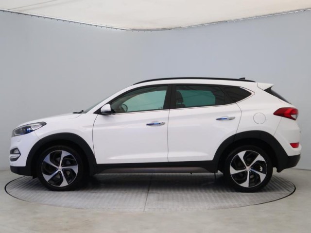 Hyundai Tucson  2.0 CRDi Style