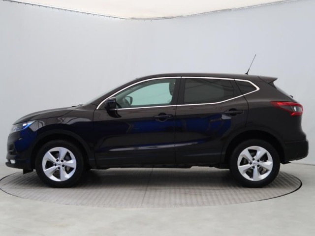 Nissan Qashqai  1.3 DIG-T 