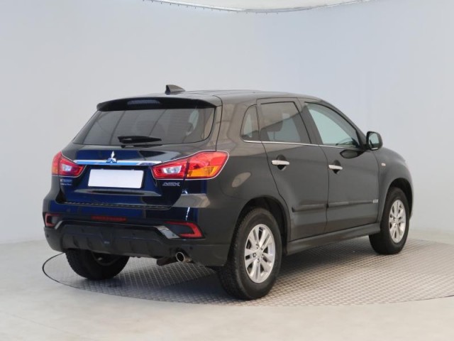 Mitsubishi ASX  1.6 MIVEC 