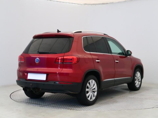 Volkswagen Tiguan  2.0 TDI 