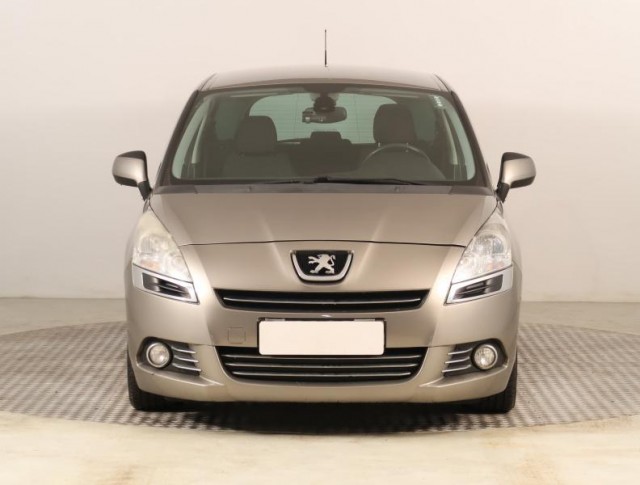 Peugeot 5008  2.0 BlueHDi 