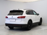 Volkswagen Touareg  3.0 TDI 