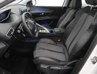 Peugeot 3008  1.6 THP Allure