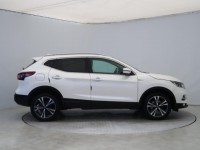 Nissan Qashqai  1.3 DIG-T N-Connecta