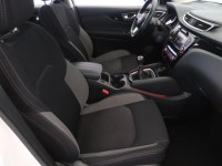 Nissan Qashqai  1.3 DIG-T N-Connecta