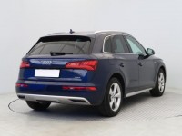 Audi Q5  2.0 TDI S line