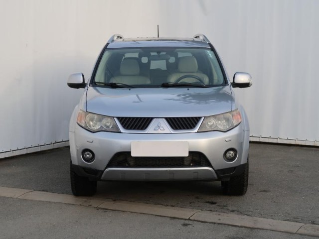 Mitsubishi Outlander  2.0 DI-D 