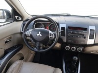 Mitsubishi Outlander  2.0 DI-D 