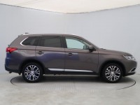 Mitsubishi Outlander  2.2 DI-D Instyle