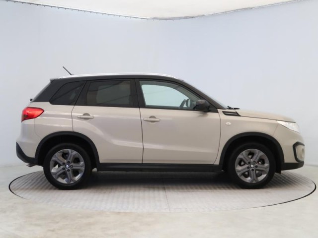 Suzuki Vitara  1.6 VVT 