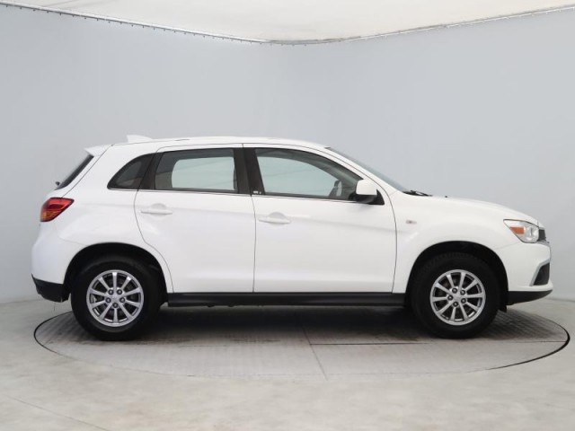 Mitsubishi ASX  1.6 MIVEC 