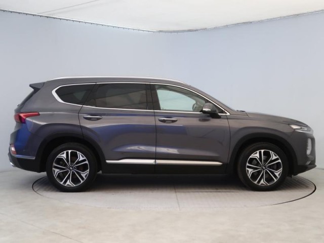 Hyundai Santa Fe  2.2 CRDi Blue 