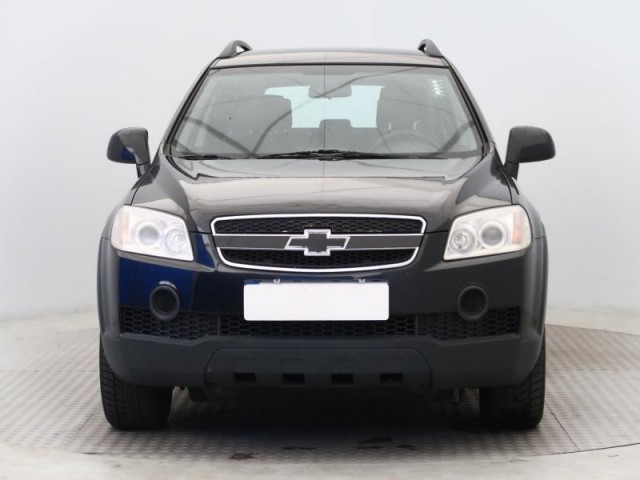 Chevrolet Captiva  2.4 i 