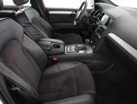 Audi Q7  3.0 TDI S-Line