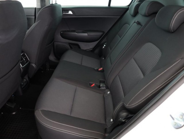 Kia Sportage  1.6 GDI 