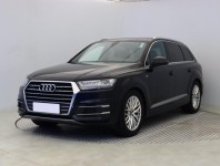 Audi Q7  3.0 TDI S-Line