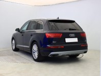 Audi Q7  3.0 TDI S-Line