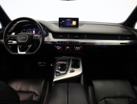 Audi Q7  3.0 TDI S-Line