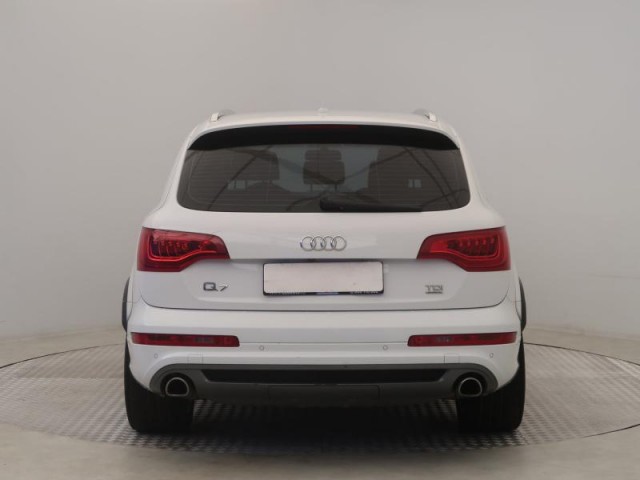 Audi Q7  3.0 TDI S-Line
