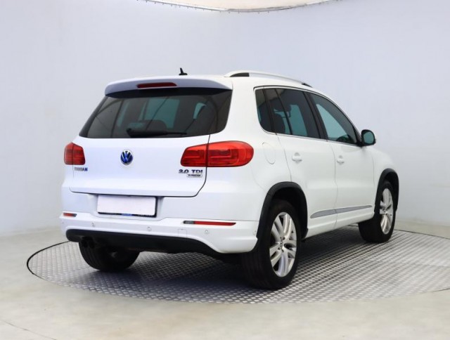 Volkswagen Tiguan  2.0 TDI Sport